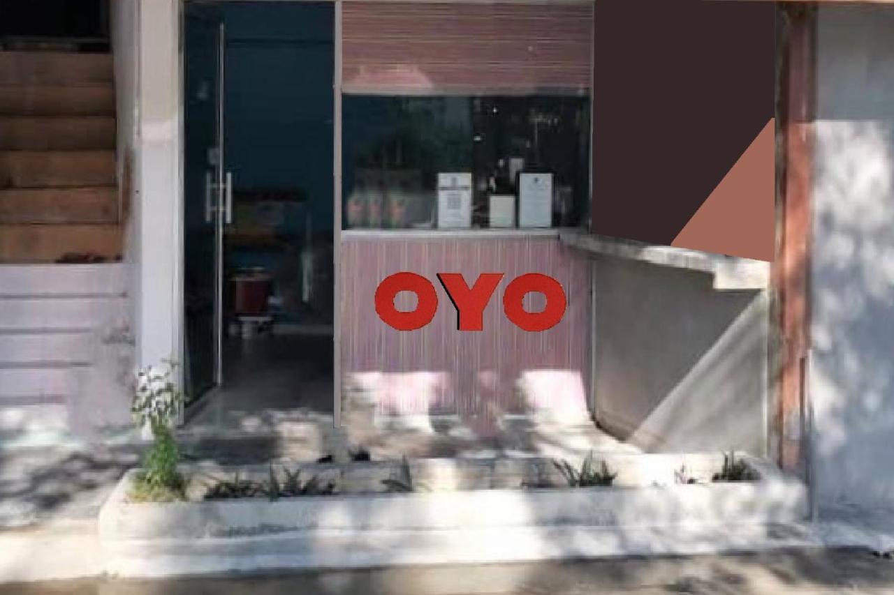 Oyo 90176 D'Cruz Sunrise Villa パンタイ・サナング エクステリア 写真