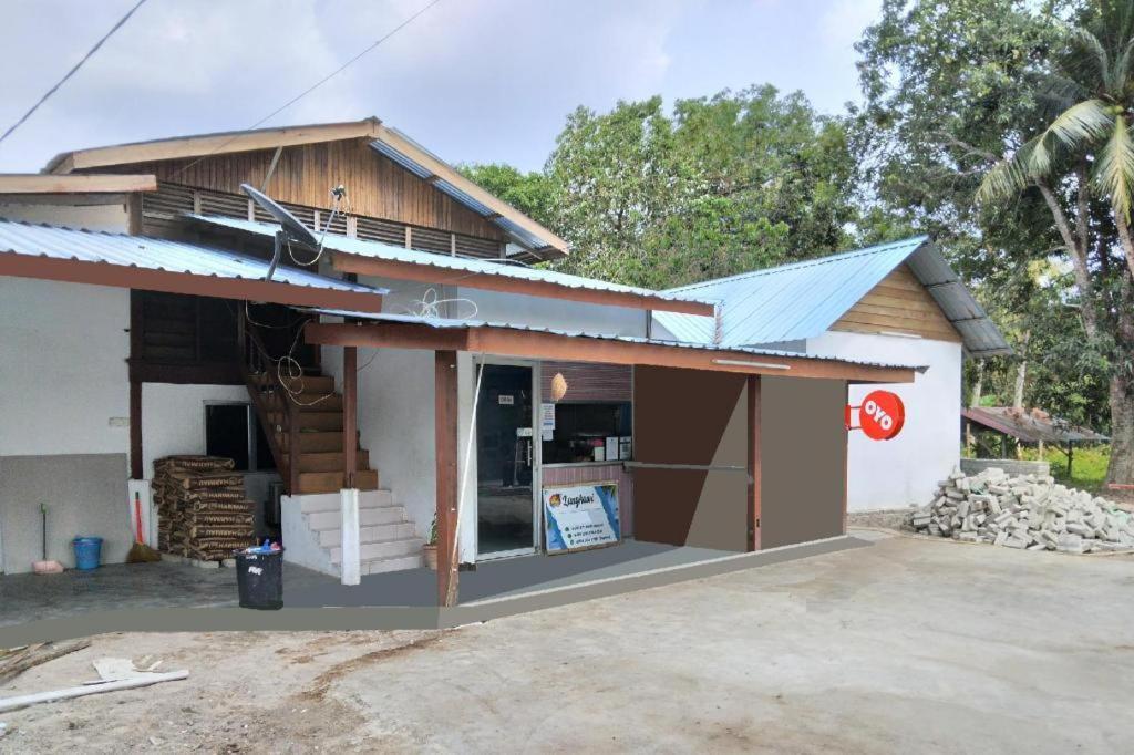 Oyo 90176 D'Cruz Sunrise Villa パンタイ・サナング エクステリア 写真
