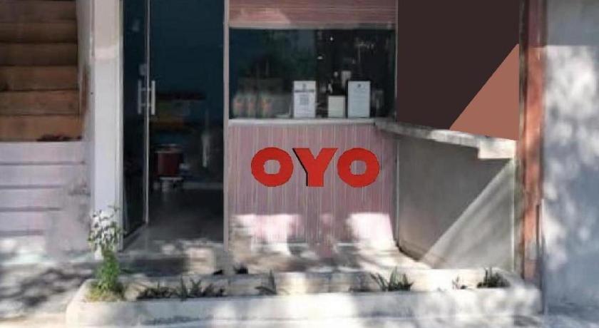 Oyo 90176 D'Cruz Sunrise Villa パンタイ・サナング エクステリア 写真
