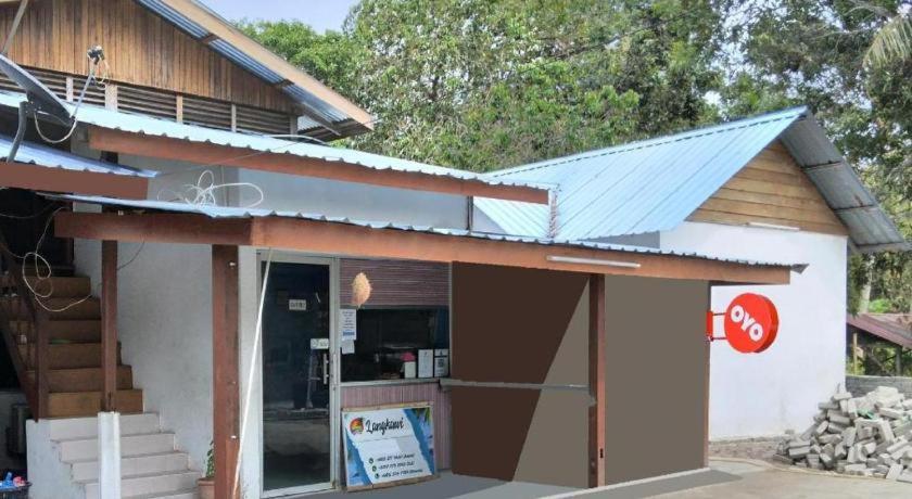 Oyo 90176 D'Cruz Sunrise Villa パンタイ・サナング エクステリア 写真